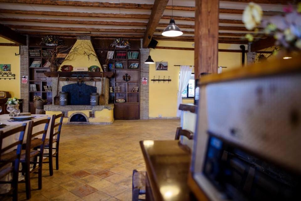 Agriturismo La Melazza 로마 외부 사진